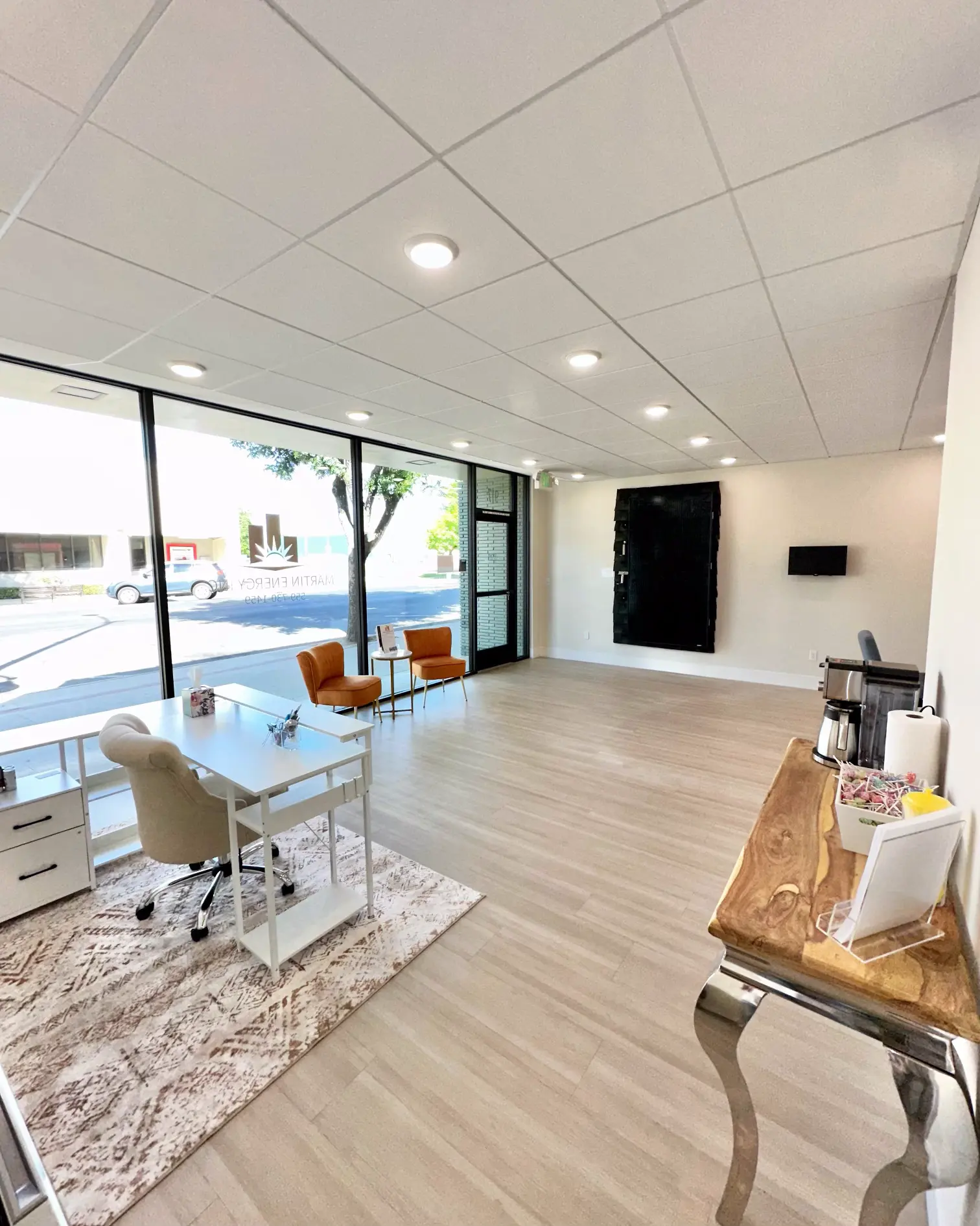 ACDA360D-89F8-4EFB-816E-02D3C5DCB702